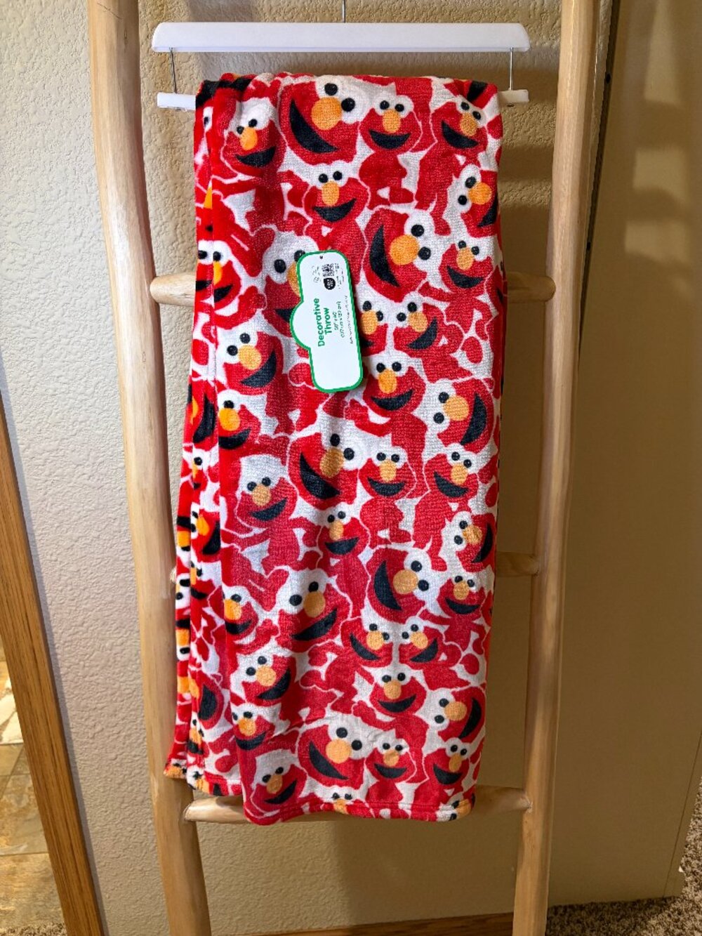 Sesame Street Elmo Decorative Throw Blanket 50x60 Red Plush NWT
